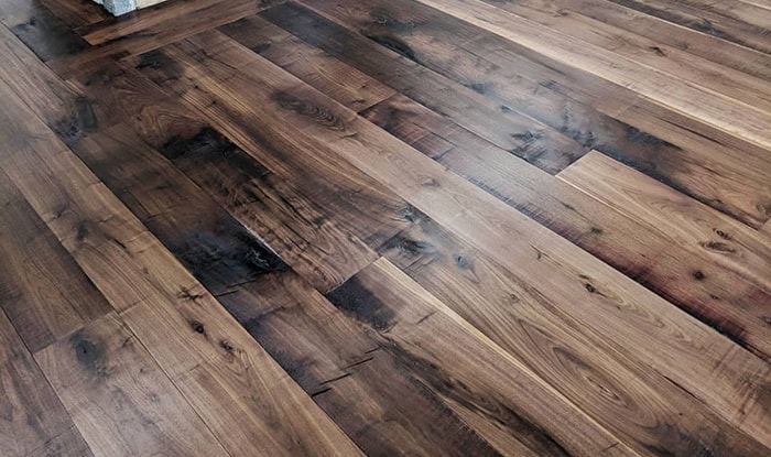 Walnut (hardwood)