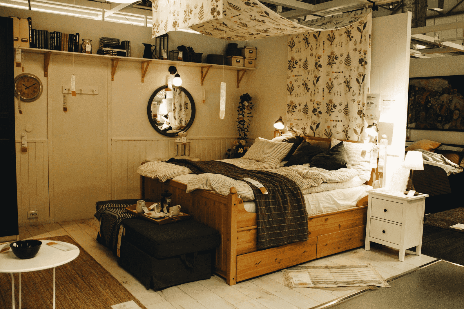 Why and How To Choose Plywood For Bed Frames? - Vinawood Vietnam Plywood